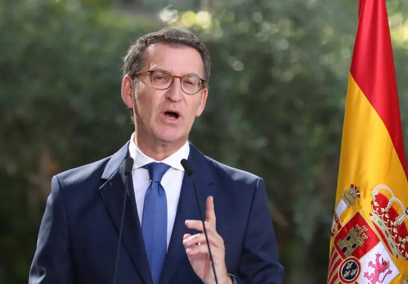 <p> El presidente del PP, Alberto N&uacute;&ntilde;ez Feij&oacute;o, hace balance del curso pol&iacute;tico del Partido Popular, a las puertas del Senado, a 28 de julio de 2022, en Madrid (Espa&ntilde;a). - Marta Fern&aacute;ndez Jara - Europa Press </p>