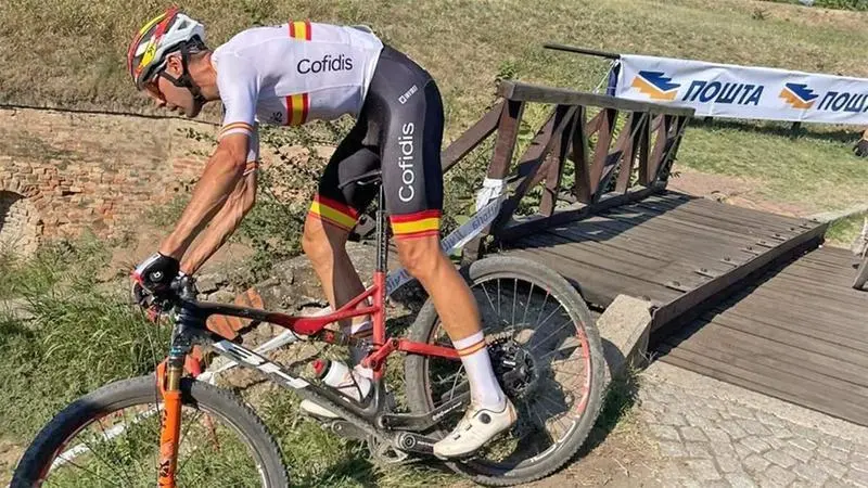 <p> El ciclista espa&ntilde;ol David Valero </p>