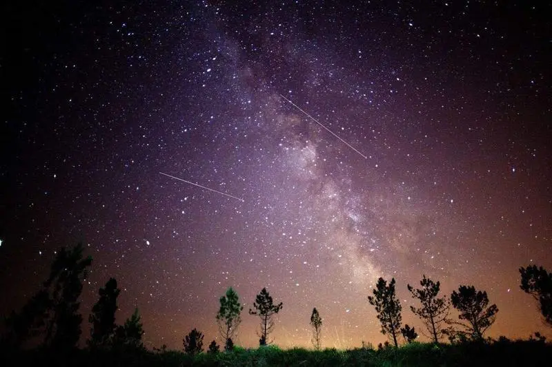 <p> Lluvia de estrellas </p>