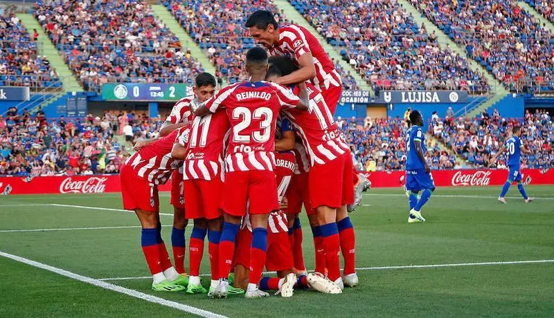 <p> Celebraci&oacute;n del Atl&eacute;tico de Madrid contra el Getafe en el debut liguero. P&aacute;gina Oficial Atl&eacute;tico de Madrid </p>