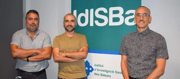 <p> De izq. a dcha., Antonio Oliver Palomo, Antonio Clemente Ximenis y Roberto de la Rica Quesada </p>