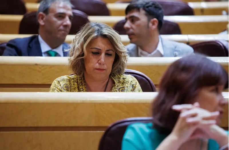 <p> Archivo - La expresidenta de la Junta de Andaluc&iacute;a, Susana D&iacute;az, durante una sesi&oacute;n plenaria, en el Senado, a 21 de junio de 2022, en Madrid (Espa&ntilde;a). (Foto de archivo). - Alejandro Mart&iacute;nez V&eacute;lez - Europa Press - Archivo </p>
