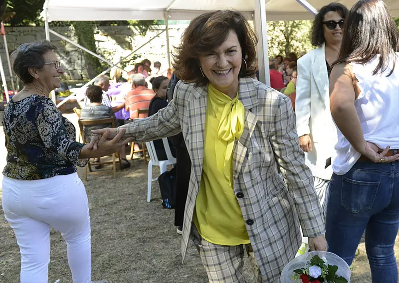 <p> La exvicepresidenta del Gobierno, Carmen Calvo, interviene en la Romar&iacute;a Feminista de Barbad&aacute;s, Ourense, Galicia. - ROSA VEIGA </p>