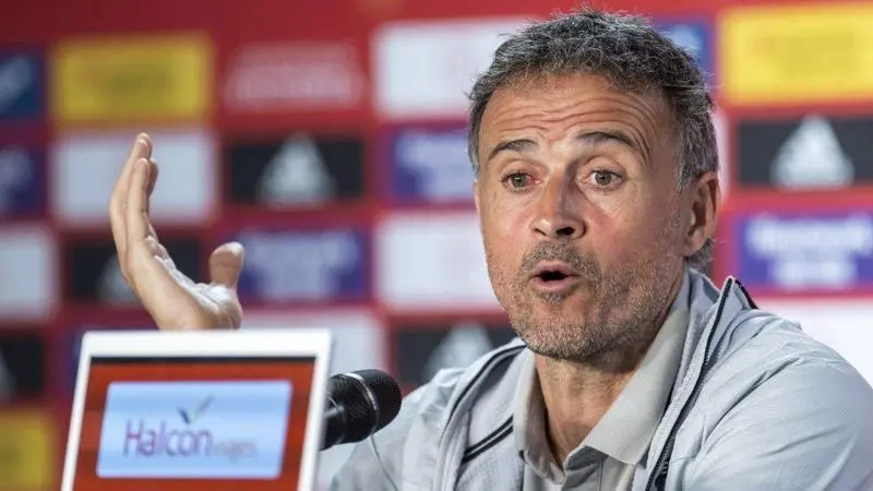 <p> Luis Enrique en rueda de prensa </p>