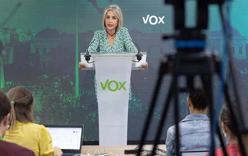 <p> La portavoz adjunta de Vox en el Congreso, In&eacute;s Ca&ntilde;izares, en rueda de prensa en la sede del partido - VOX </p>