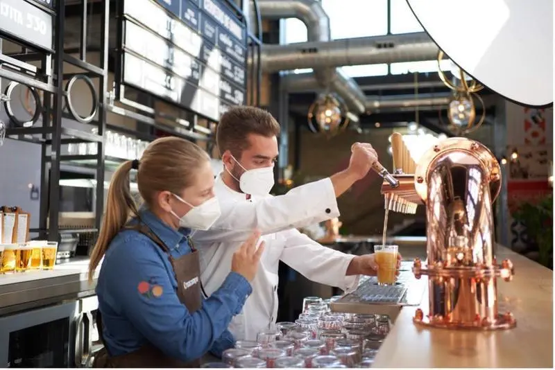 <p> Formaci&oacute;n en hosteler&iacute;a. </p>