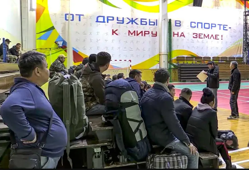 <p> Reclutados rusos </p>