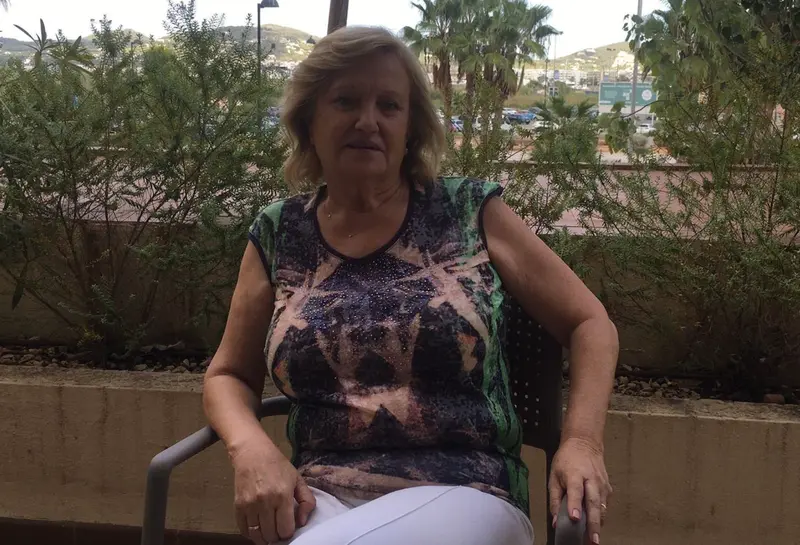 <p> Kina, paciente de Alzheimer. - EUROPA PRESS </p>