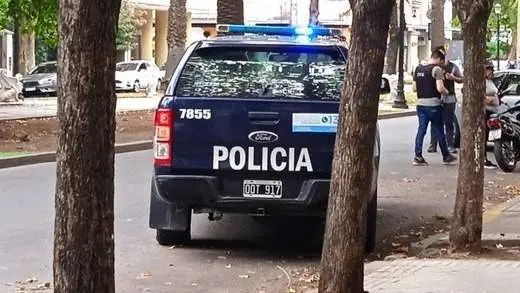 <p> Coche de Polic&iacute;a Federal de Argentina </p>