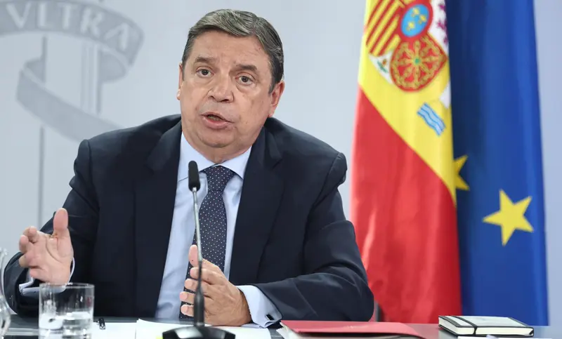 <p> El ministro de Agricultura, Pesca y Alimentaci&oacute;n, Luis Planas, interviene durante una rueda de prensa posterior al Consejo de Ministros, en el Palacio de La Moncloa, a 11 de octubre de 2022, en Madrid (Espa&ntilde;a). El Gobierno ha aprobado en el Consejo de Min - Eduardo Parra - Europa Press </p>