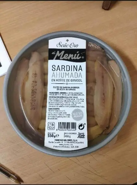<p> Lata de sardinas retirada </p>