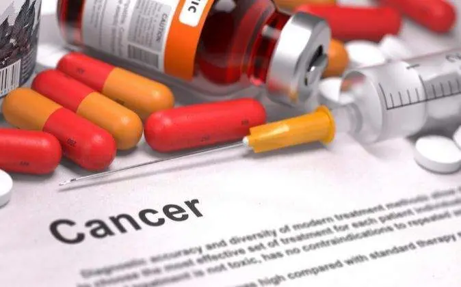 <p> Medicamento contra el c&aacute;ncer </p>