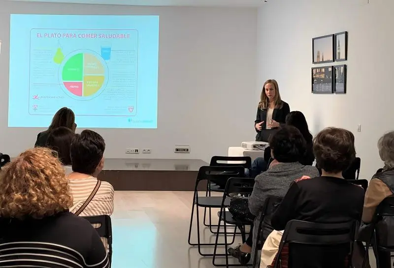  Taller sobre alimentaci&oacute;n en el HQSC 