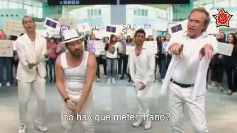  Captura del video parodia de Pol&ograve;nia 