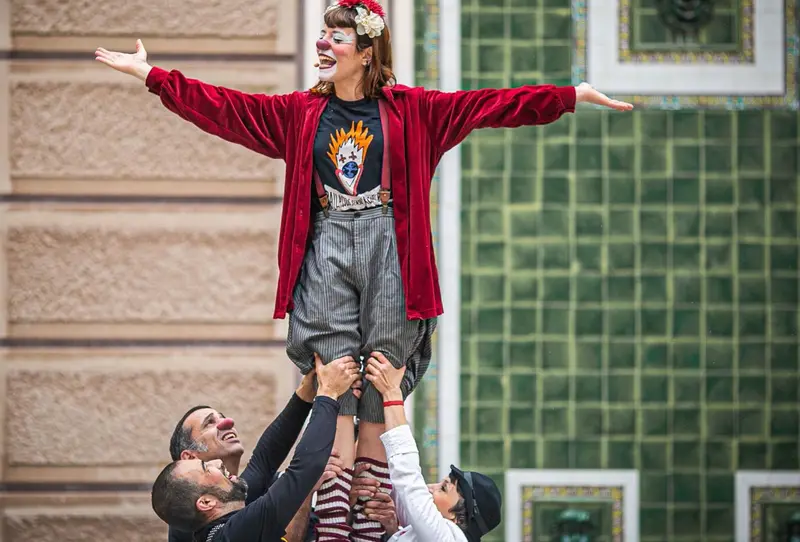  Archivo - Payasos Sin Fronteras lleva su espect&aacute;culo 'Sonrisavirus' a las escuelas m&aacute;s vulnerables de Espa&ntilde;a - PAYASOS SIN FRONTERAS - Archivo 