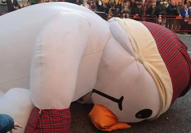  El mu&ntilde;eco de nieve de la cabalgata de reyes de C&aacute;diz 