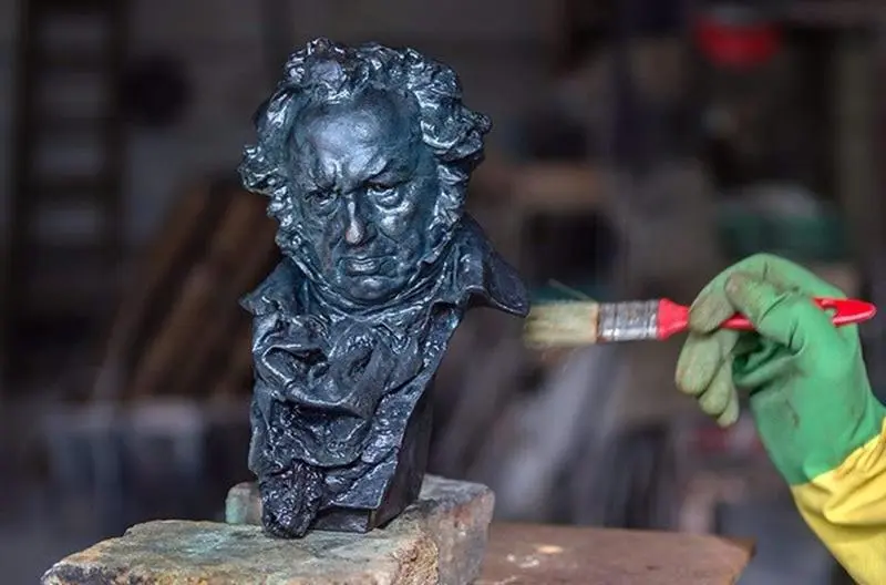  La Academia da un paso m&aacute;s y entregar&aacute; unos premios en los que incluso las estatuillas se fabricar&aacute;n con material reciclado 