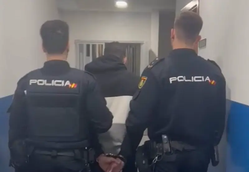  El detenido por matar con un machete a un sacrist&aacute;n en Algeciras en dependencias policiales. - INTERIOR 
