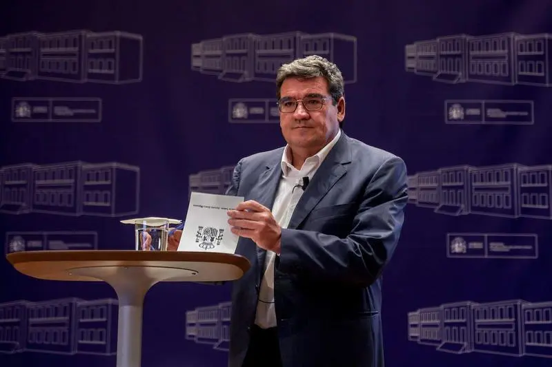  El ministro de Inclusi&oacute;n, Seguridad Social y Migraciones, Jos&eacute; Luis Escriv&aacute;, comparece en rueda de prensa 