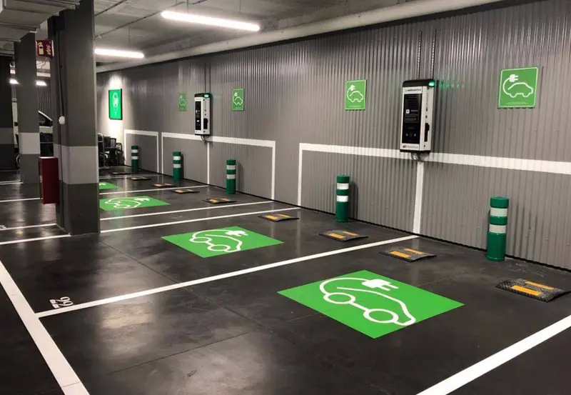  Recarga para veh&iacute;culos el&eacute;ctricos - MERCADONA 