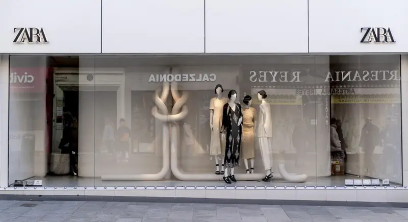  Archivo - Un escaparate una tienda Zara - A. P&eacute;rez Meca - Europa Press - Archivo 