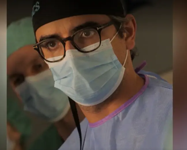  El cirujano Diego Gonz&aacute;lez Rivas 