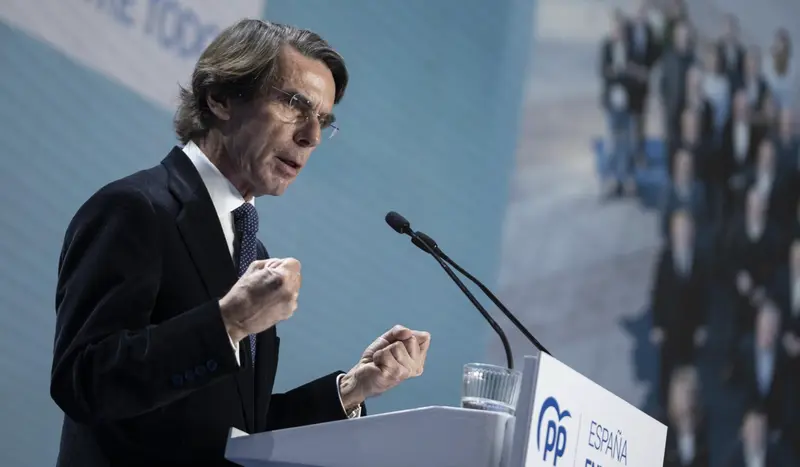  El expresidente del Gobierno, Jos&eacute; Mar&iacute;a Aznar, interviene en la 26 Intermunicipal del PP, a 4 de febrero de 2023, en Valencia, Comunidad de Valencia (Espa&ntilde;a). - Jorge Gil - Europa Press 