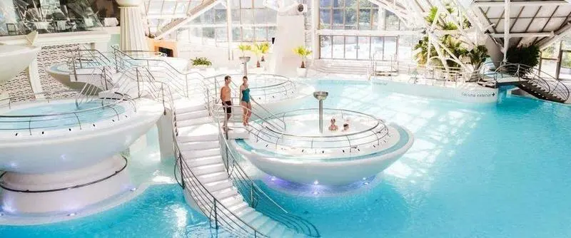  Imagen del interior del Balneario Caldea de Andorra 