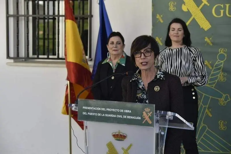  Mar&iacute;a G&aacute;mez dimite como directora de la Guardia Civil 