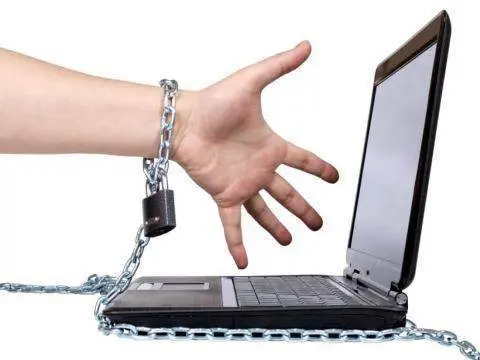  Adicci&oacute;n a las tecnolog&iacute;as 