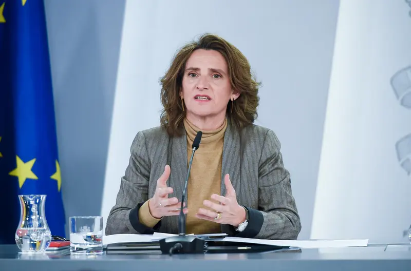  La vicepresidenta tercera del Gobierno de Espa&ntilde;a y ministra para la Transici&oacute;n Ecol&oacute;gica y el Reto Demogr&aacute;fico, Teresa Ribera, interviene durante una rueda de prensa posterior al Consejo de Ministros, en el Palacio de La Moncloa, a 28 de febrero de 2023, - Gustavo Valiente - Europa Press 