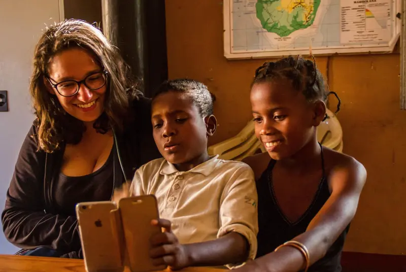  Agua de Coco, fundaci&oacute;n dedicada a la cooperaci&oacute;n internacional y a la sensibilizaci&oacute;n y educaci&oacute;n para el desarrollo, pone en marcha la Grabaci&oacute;n de &ldquo;Fanantenana, m&uacute;sica para la esperanza&rdquo; - AGUA DE COCO 