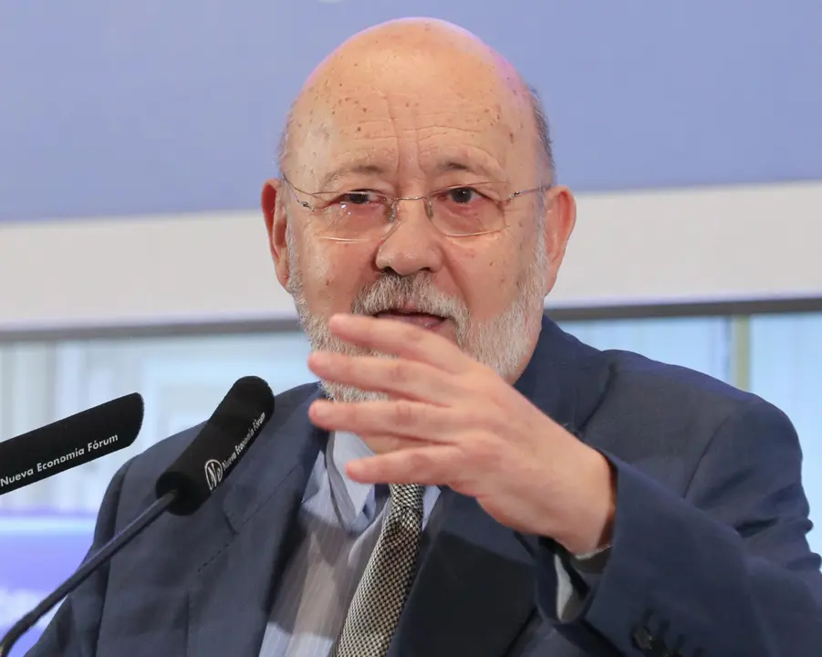  Archivo - El presidente del Centro de Investigaciones Sociol&oacute;gicas (CIS), Jos&eacute; F&eacute;lix Tezanos, participa en un desayuno informativo. - Marta Fern&aacute;ndez Jara - Europa Press - Archivo 