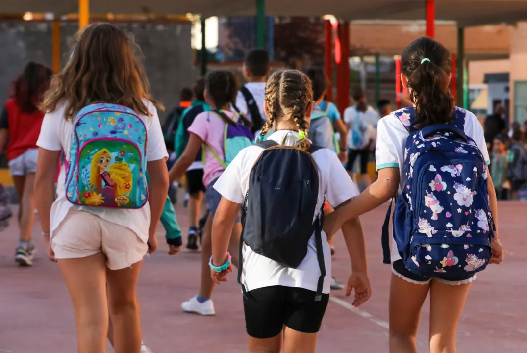  Archivo - Tres ni&ntilde;as en el colegio - Marta Fern&aacute;ndez Jara - Europa Press - Archivo 