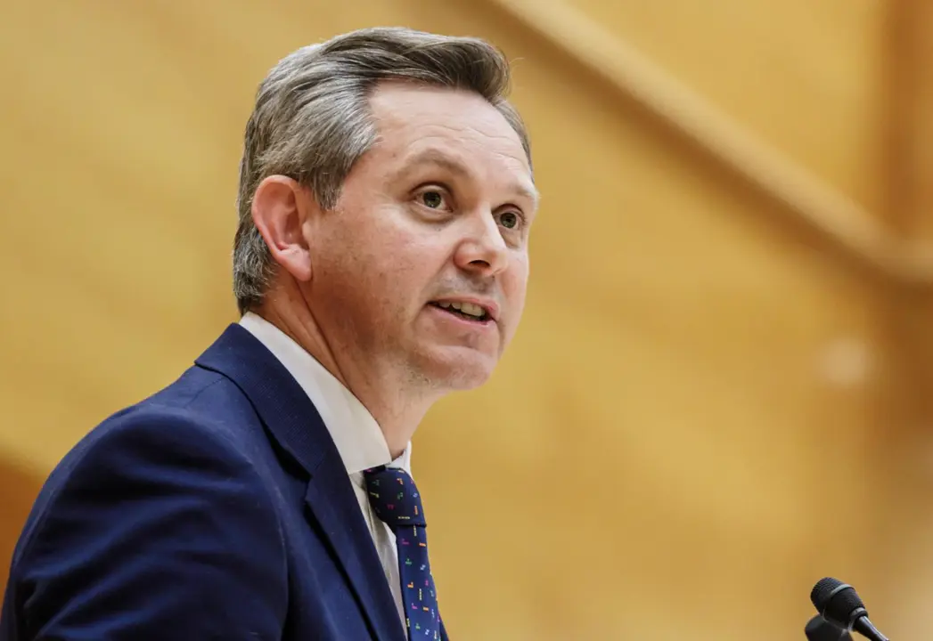  El ministro de Sanidad, Jos&eacute; Mi&ntilde;ones. - Carlos Luj&aacute;n - Europa Press 