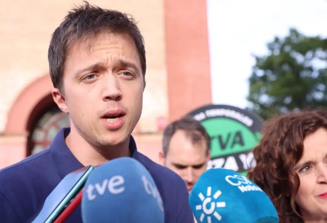  Archivo - El portavoz en el Congreso de los Diputados por M&aacute;s Pa&iacute;s, &Iacute;&ntilde;igo Errej&oacute;n, participa en Sevilla en un acto electoral - JOAQU&Iacute;N CORCHERO-EUROPA PRESS - Archivo 