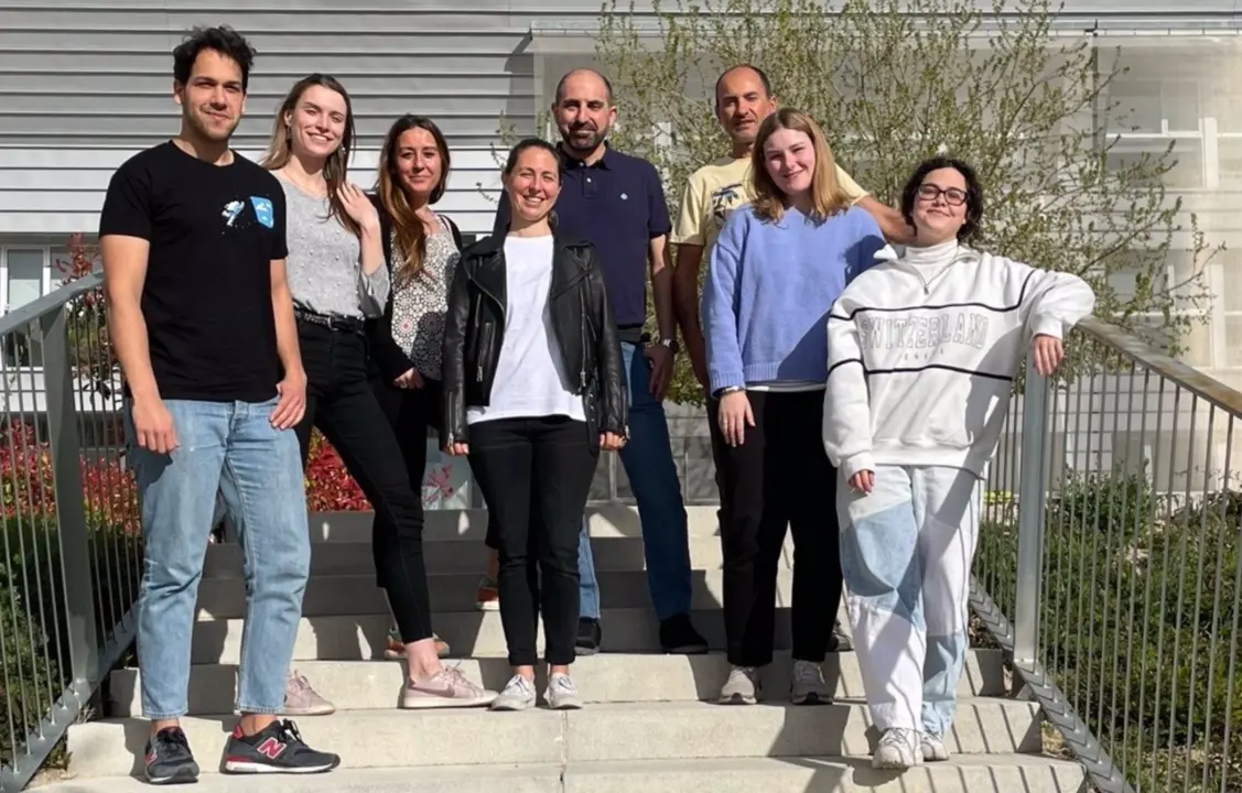  De izquierda a derecha: &Aacute;lvaro Morales; Patricia Garc&iacute;a; Isabel Mar&iacute;a Cubillo; Laura Hidalgo y Javier Garc&iacute;a Castro (autores principales del trabajo); Miguel &Aacute;ngel Rodr&iacute;guez; Judith Marquardt y Marta M&aacute;rquez, investigadores del ISCIII. - ISCIII 