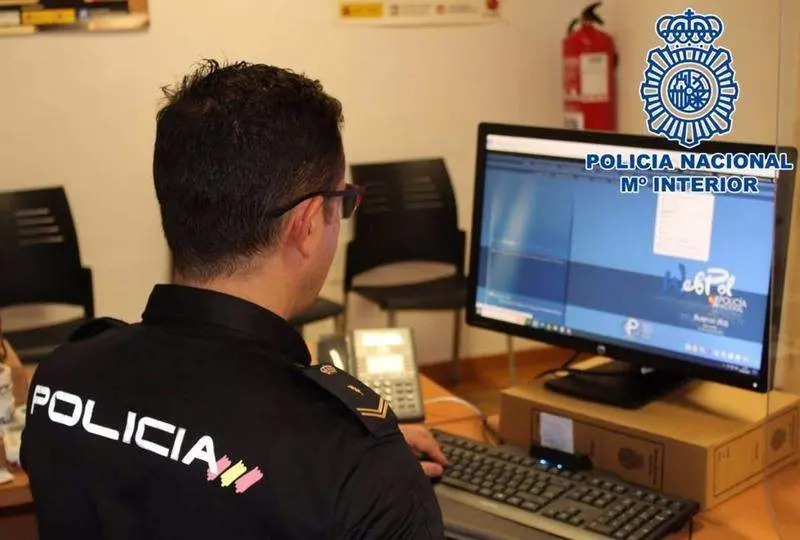  Agente de la Polic&iacute;a Nacional en imagen de archivo 