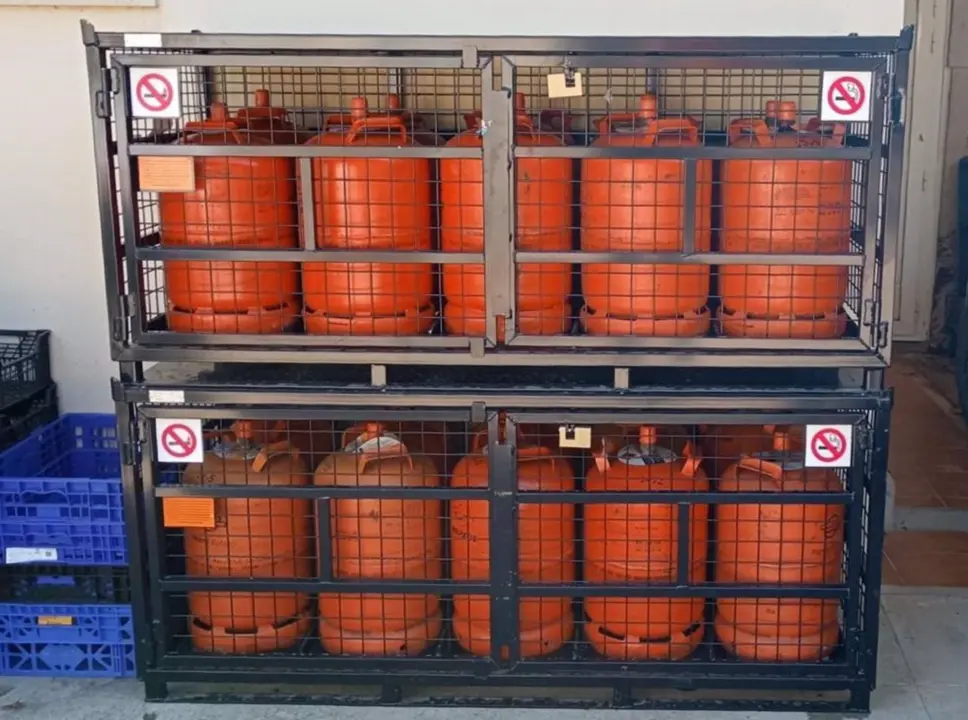  Archivo - Bombonas de butano - CONSELL DE FORMENTERA - Archivo 