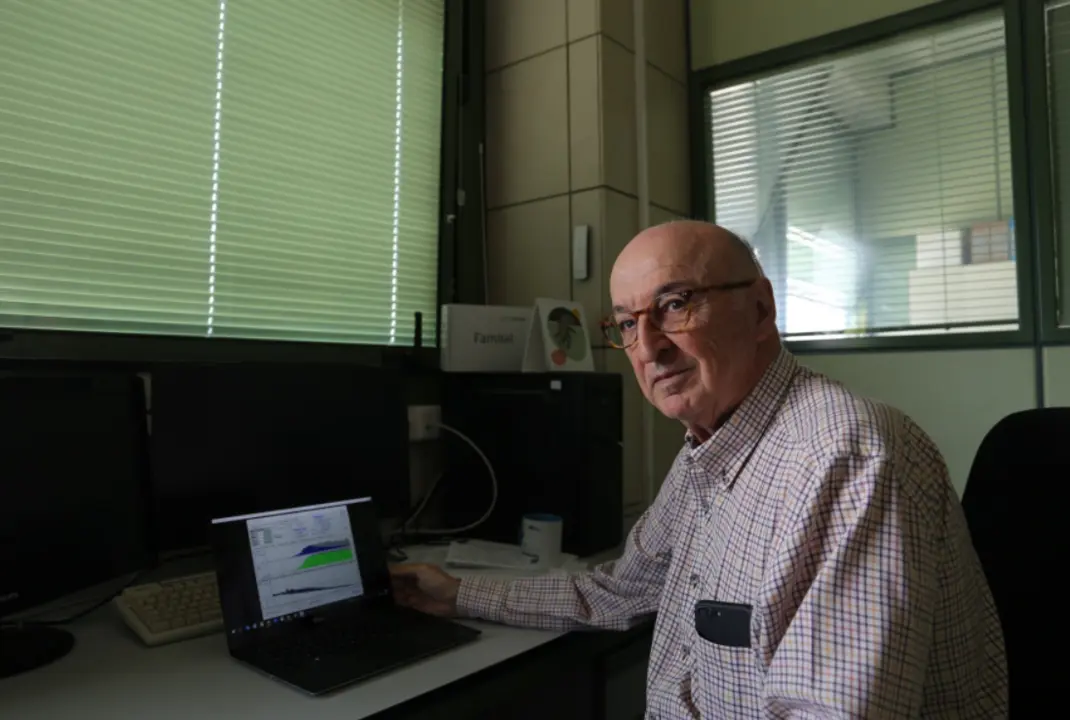  El catedr&aacute;tico em&eacute;rito de DAUCO El&iacute;as Fereres 