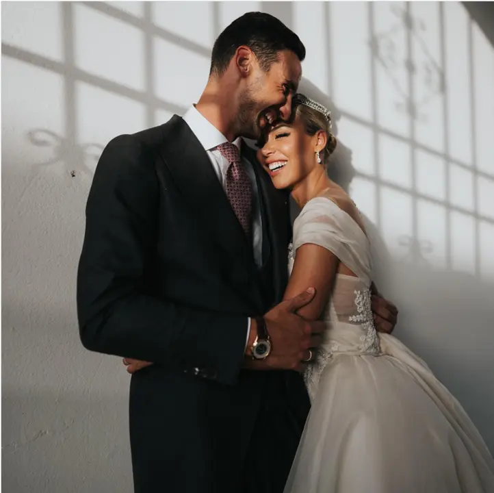  Sergio Rico y Alba Silva 