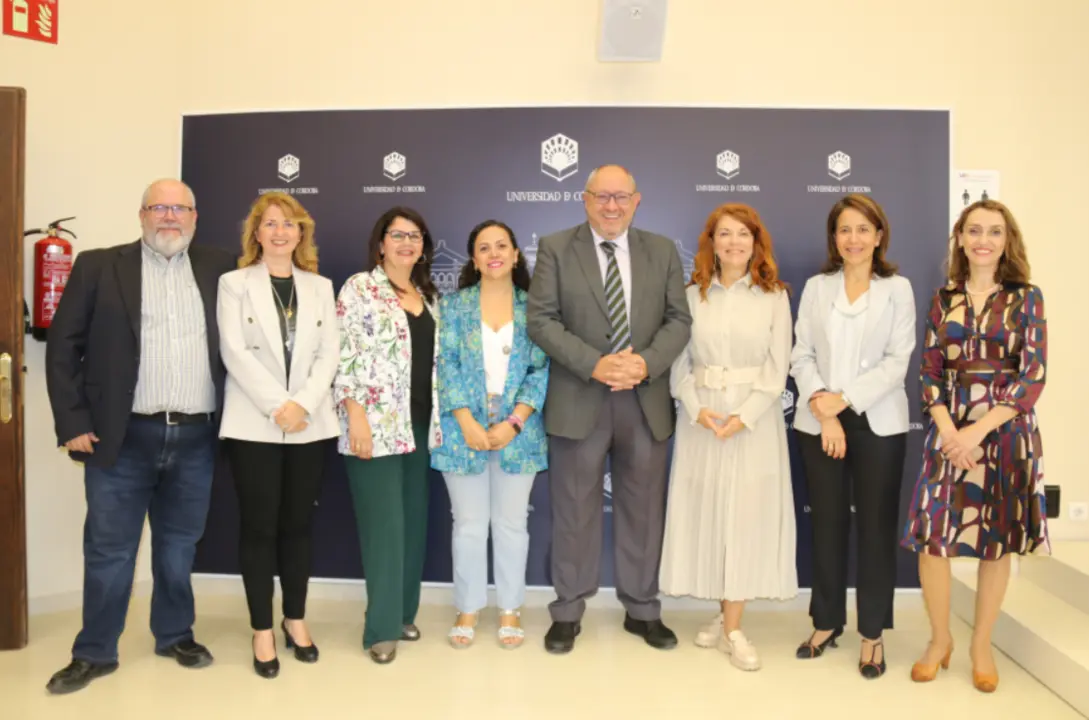  Representantes de FEPC y de los vicerrectorados implicados en la firma del convenio. 