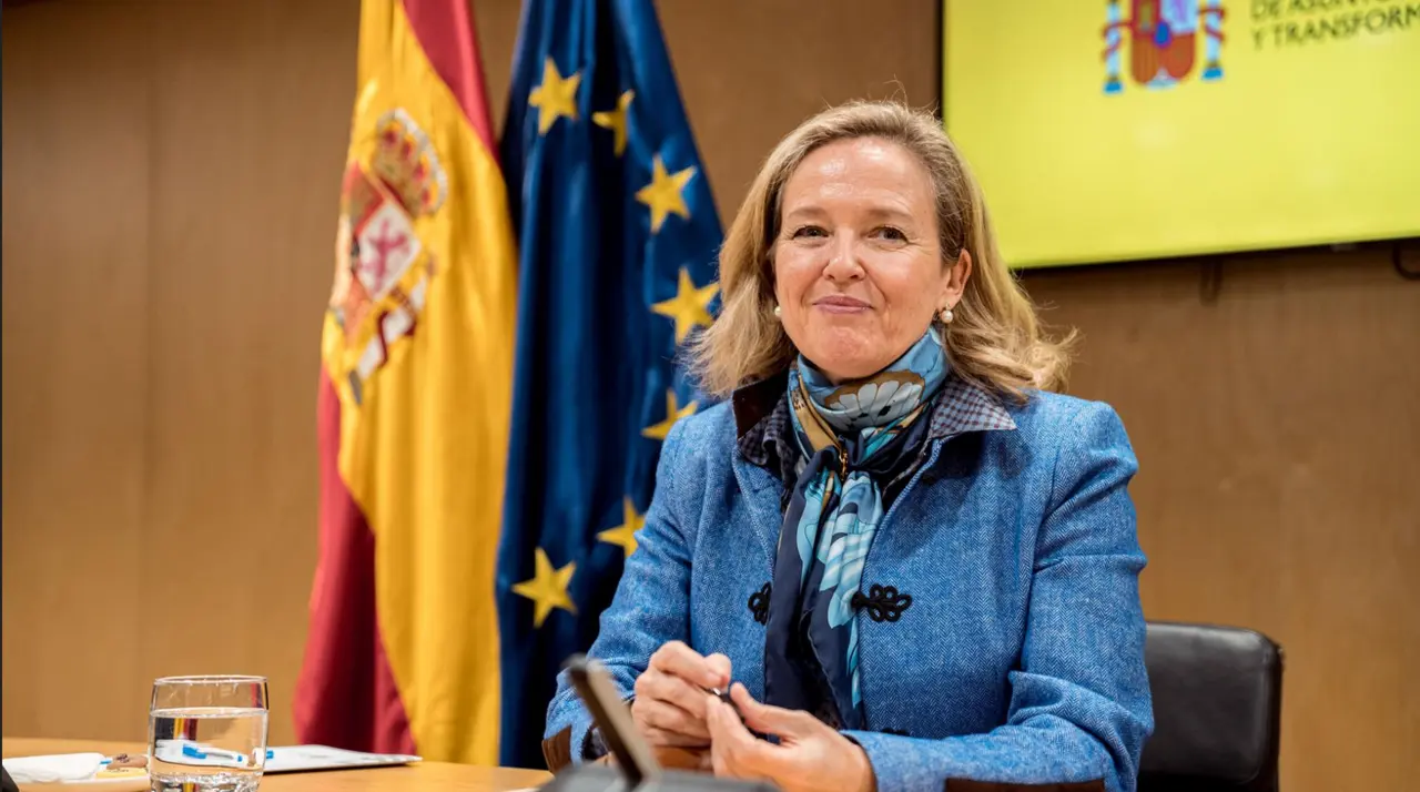  Archivo - La vicepresidenta primera y ministra de Asuntos Econ&oacute;micos y Transformaci&oacute;n Digital, Nadia Calvi&ntilde;o - Gabriel Luengas - Europa Press - Archivo 