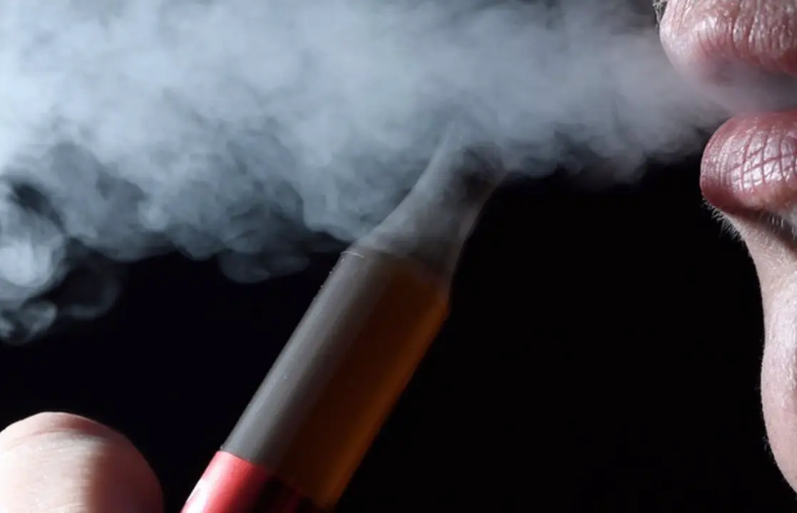  Archivo - Cigarrillo eletr&oacute;nico. - WILL KIRK/JOHNS HOPKINS UNIVERSITY - Archivo 