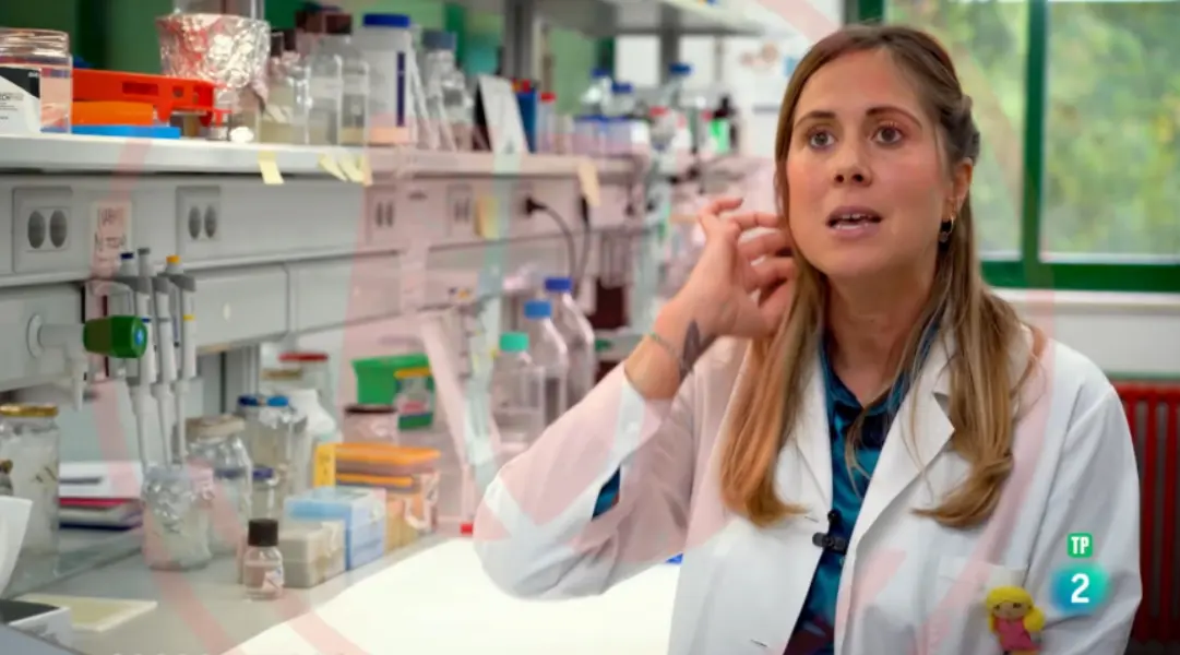  La investigadora M&ordf; del Carmen Mu&ntilde;oz Mar&iacute;n durante la emisi&oacute;n del programa 