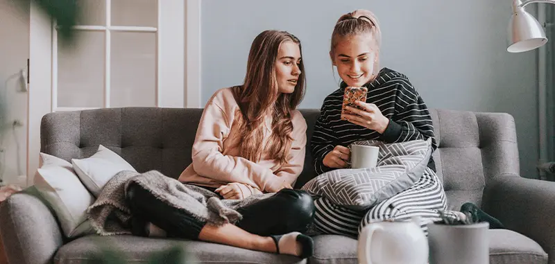  Los menores espa&ntilde;oles pasan el mismo tiempo en TikTok que en WhatsApp y YouTube juntos 