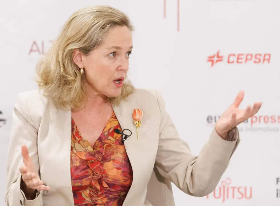  La vicepresidenta primera y ministra de Asuntos Econ&oacute;micos y Transformaci&oacute;n Digital, Nadia Calvi&ntilde;o, interviene durante un desayuno informativo de Europa Press, en el Hotel Hyatt Regency Hesperia, a 12 de julio de 2023, en Madrid (Espa&ntilde;a). - Eduardo Parra - Europa Press 