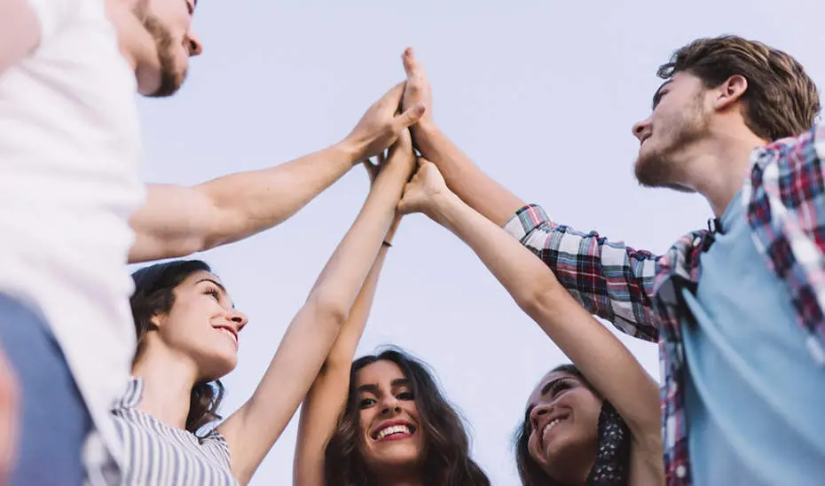  1684315132083jovenesEst 