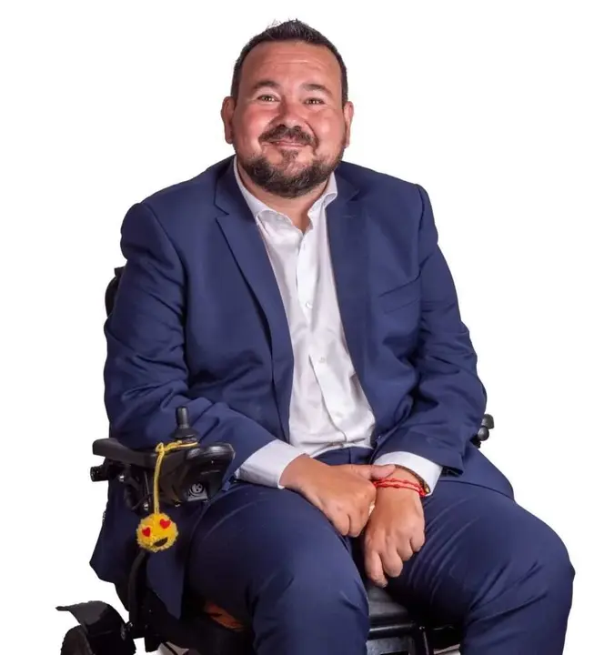  Juan Ram&oacute;n Amores, primer senador auton&oacute;mico con ELA_webp 