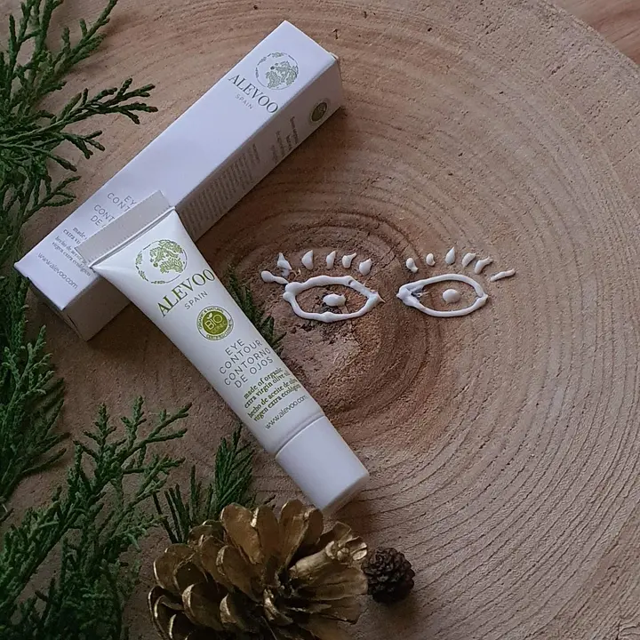  Contorno de ojos de Alevoo 